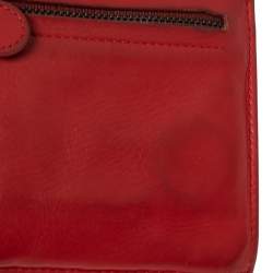 مملوكة مسبقًا Bottega Veneta Red Intrecciato Leather Zip Card Holder