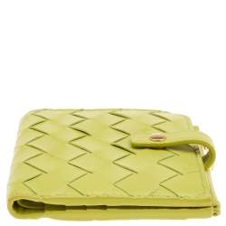 Pre Owned Bottega Veneta Lime Yellow Intrecciato Leather Compact Wallet