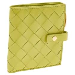 Pre Owned Bottega Veneta Lime Yellow Intrecciato Leather Compact Wallet
