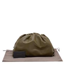 Pre Owned Bottega Veneta Olive Green Leather The Pouch Clutch