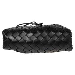 Pre Owned Bottega Veneta Black Intrecciato Leather Mini The Pouch Bag
