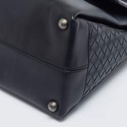 Pre Owned Bottega Veneta Navy Blue Leather Medium Piazza Top Handle Bag