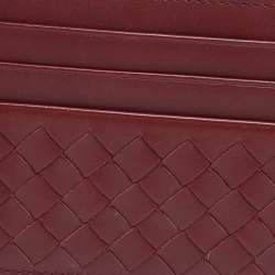 مملوكة مسبقًا محفظة بطاقات بوتيغا فينيتا جلد أنترشياتو عنابي