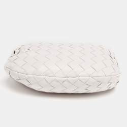 مملوكة مسبقًا Bottega Veneta White Intrecciato Leather Mini BV Jodie Bag