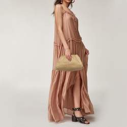 Pre Owned Bottega Veneta Beige Paper The Pouch Clutch