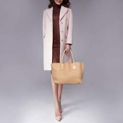 مملوكة مسبقًا حقيبة يد بوتيغا فينيتا كابات جلد إنترشياتو بيج صغيرة