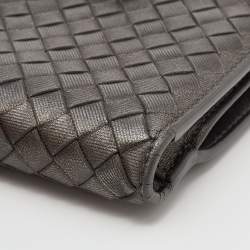 Pre Owned Bottega Veneta Metallic Grey Intrecciato Leather French Wallet