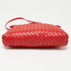 Pre Owned Bottega Veneta Red Intrecciato Leather Nodini Crossbody Bag