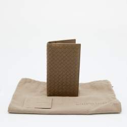 Pre Owned Bottega Veneta Khaki Intrecciato Leather Bifold Wallet