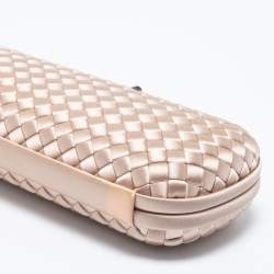Pre Owned Bottega Veneta Beige Intrecciato Satin Knot Clutch