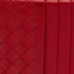 Pre Owned حافظة بطاقات بوتيغا فينيتا جلد إنترشياتو حمراء 