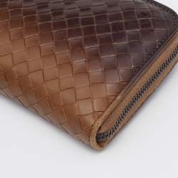 Pre Owned Bottega Veneta Brown Two-Tone Intrecciato Leather Zip Around Wallet