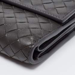 Pre Owned Bottega Veneta Grey Intrecciato Leather Trifold Wallet