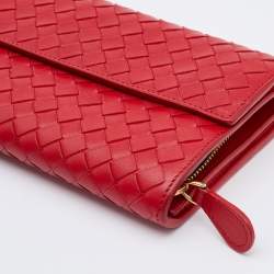 مملوكة مسبقًا Bottega Veneta Red Intrecciato Leather Continental Flap Wallet