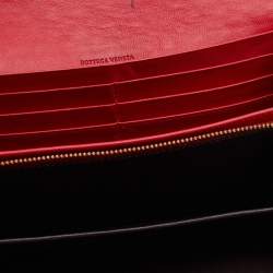 مملوكة مسبقًا Bottega Veneta Red Intrecciato Leather Continental Flap Wallet