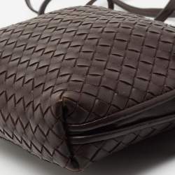 Pre Owned حقيبة كروس بوتيغا فينيتا نوديني جلد انترشياتو بنفسجي