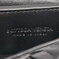 مملوكة مسبقًا Bottega Veneta Black Intrecciato Leather Wallet On Strap