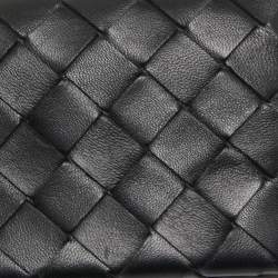 مملوكة مسبقًا Bottega Veneta Black Intrecciato Leather Wallet On Strap