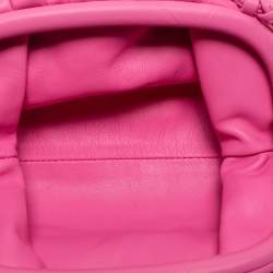 مملوكة مسبقًا حقيبة بوتيغا فينيتا بوش جلد أحمر داكن صغيرة