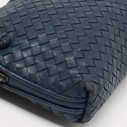 مملوكة مسبقًا Bottega Veneta Blue Intrecciato Leather Nodini Crossbody Bag