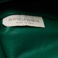 Pre Owned Bottega Veneta Green/Black Python The Pouch Clutch