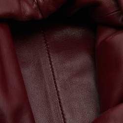 مملوكة مسبقًا Bottega Veneta Burgundy Leather Mini The Pouch Bag