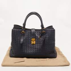 مملوكة مسبقًا Bottega Veneta Navy Blue Intrecciato Leather Medium Roma Tote