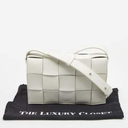 Pre Owned Bottega Veneta White Intrecciato Leather Cassette Shoulder Bag