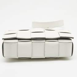 Pre Owned Bottega Veneta White Intrecciato Leather Cassette Shoulder Bag