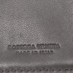 مملوكة مسبقًا Bottega Veneta Grey Intrecciato Leather Bifold Wallet