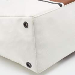 مملوكة مسبقًا Bottega Veneta White/Brown Canvas and Leather Shopper Tote
