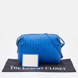 Pre Owned Bottega Veneta Blue Intrecciato Leather Nodini Crossbody Bag