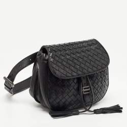 Pre Owned Bottega Veneta Black Intrecciato Leather Zip Around Tassel Belt Bag