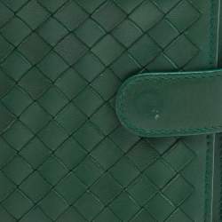 مملوكة مسبقًا Bottega Veneta Green Intrecciato Leather French Compact Wallet