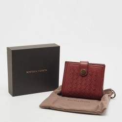Pre Owned Bottega Veneta Red Intrecciato Leather Bifold Zip Wallet