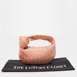 مملوكة مسبقًا Bottega Veneta Peach Intrecciato Leather Mini Jodie Hobo