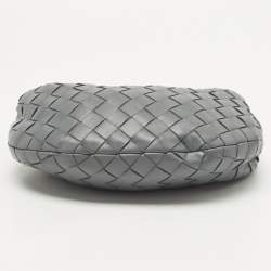 مملوكة مسبقًا Bottega Veneta Dark Grey Intrecciato Leather Mini Jodie Hobo