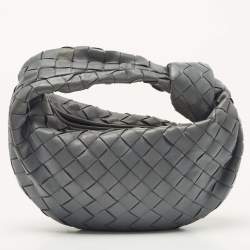 مملوكة مسبقًا Bottega Veneta Dark Grey Intrecciato Leather Mini Jodie Hobo
