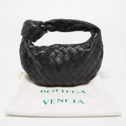مملوكة مسبقًا Bottega Veneta Black Intrecciato Leather Mini Jodie Hobo