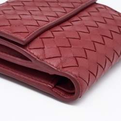 مملوكة مسبقًا Bottega Veneta Reddish Brown Intrecciato Leather French Compact Wallet