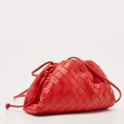 Pre Owned Bottega Veneta Red Intrecciato Leather Mini The Pouch Bag