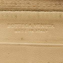 Pre Owned Bottega Veneta Cream Intrecciato Leather Zip Around Wallet