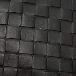 Pre Owned Bottega Veneta Black Intrecciato Leather Zip Wristlet Pouch