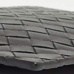 Pre Owned Bottega Veneta Black Intrecciato Leather Zip Wristlet Pouch