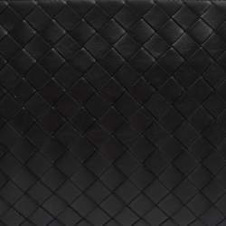 Pre Owned Bottega Veneta Black Intrecciato Leather Zip Wristlet Pouch