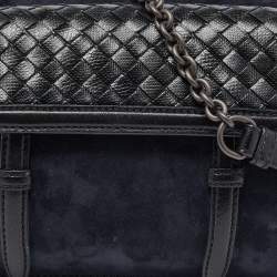 مملوكة مسبقًا Bottega Veneta Blue/Black Intrecciato Suede and Karung Leather Crossbody Bag