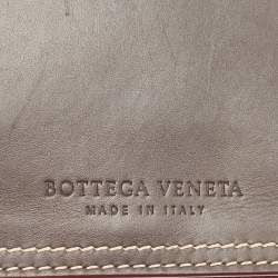 مملوكة مسبقًا Bottega Veneta Grey/Brown Leather Snap Bifold Wallet