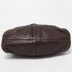 مملوكة مسبقًا Bottega Veneta Dark Brown Intrecciato Leather Zip Hobo