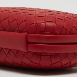 Pre Owned Bottega Veneta Red Intrecciato Leather Knot Chain Clutch