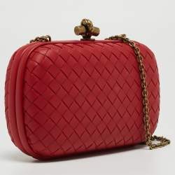 Pre Owned Bottega Veneta Red Intrecciato Leather Knot Chain Clutch